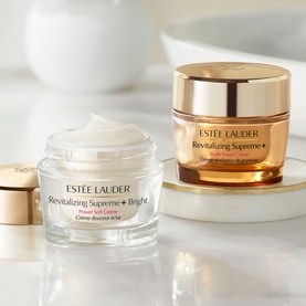 Revitalizing Supreme + Bright Power Soft Cr&egrave;me