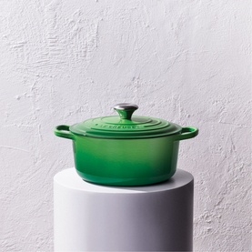 Signature Cast Iron Round Casserole 28cm