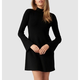 Leyla Extended Shoulder Knit Dress