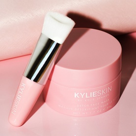 Face Mask Brush