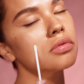 Clear Complexion Correction Stick 