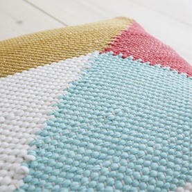 Dahlia Cushion Bright