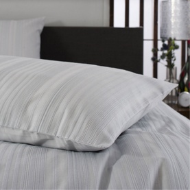 Linear Leaves Duvet Set White