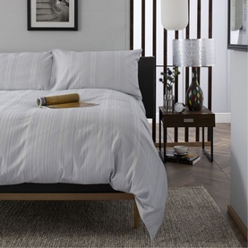 Linear Leaves Duvet Set White
