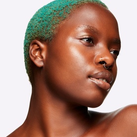 Studio Radiance Moisturizing + Illuminating Silky Primer
