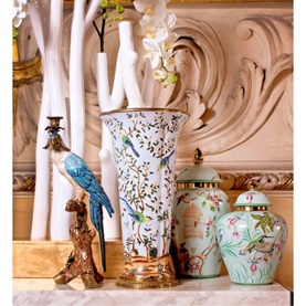 Porcelain Atlantide Vase