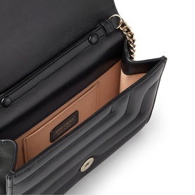 Varenne Avenue Clutch