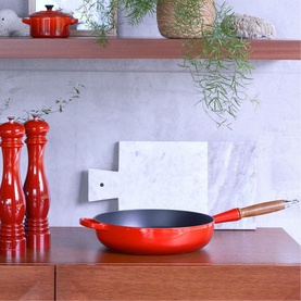 Signature Cast Iron Saut&eacute; Pan 28cm