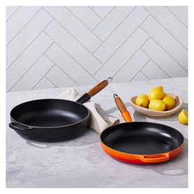 Signature Cast Iron Round Frying Pan 28cm