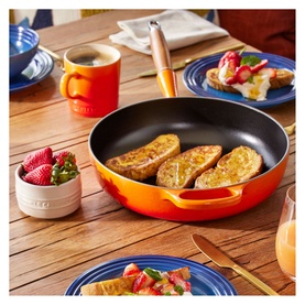 Signature Cast Iron Saut&eacute; Pan 28cm