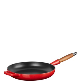 Signature Cast Iron Round Frying Pan With Wooden Handle 28cm