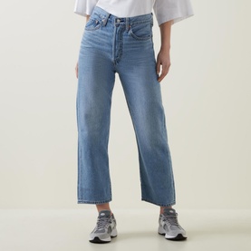 Ribcage Straight Ankle Jeans
