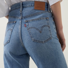 Ribcage Straight Ankle Jeans