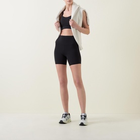 Align&trade; Training Shorts 6"