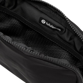 Everywhere Belt Bag 1L