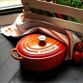 Signature Cast Iron Oval Casserole 27cm