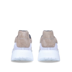 Court Trainers