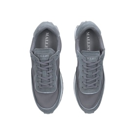 Caledonian Light Trainers