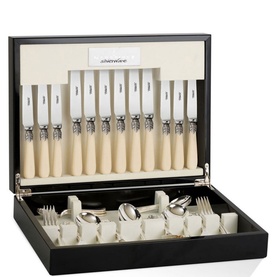 Antique 24 Piece Canteen