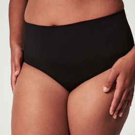 SPANXshape&trade; ExtraOrdinary Thong