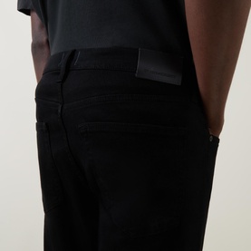 London Slim Tapered Jeans