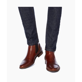 Chili Toecap Detail Chelsea Boots