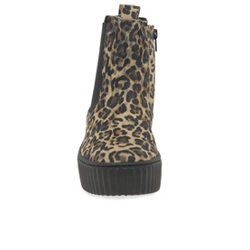 December Chelsea Boots