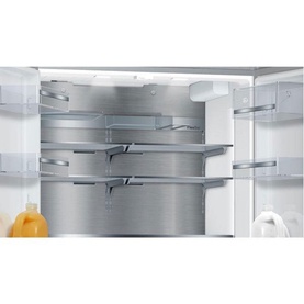 Serie 8 American Style Fridge Freezer