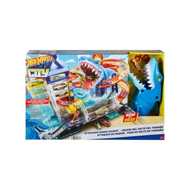 Attacking Shark Escape