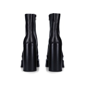 Cobra Platform Boots