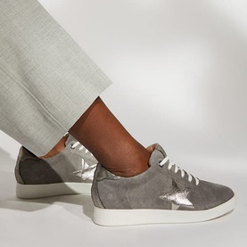 Eddris Star Motif Lace-Up Trainers