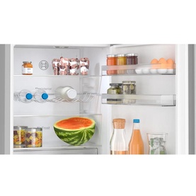 Series 4 Free-standing 186 X 60 Cm Fridge-freezer