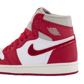 Air Jordan 1 Retro Trainers