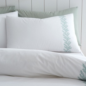 Embroidery Leaf Duvet Set White & Green