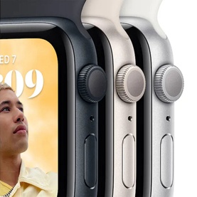 Watch SE 40mm Starlight Sport Band