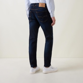 Larkee Beex Mid-Rise Tapered Jeans