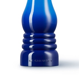 Classic Pepper Mill
