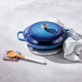 Signature Cast Iron Shallow Casserole 26cm
