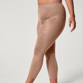 SPANXshape&trade; Invisible Capri Leggings