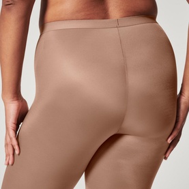 SPANXshape&trade; Invisible Capri Leggings