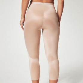 SPANXshape&trade; Invisible Capri Leggings