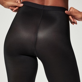 SPANXshape&trade; Invisible Capri Leggings