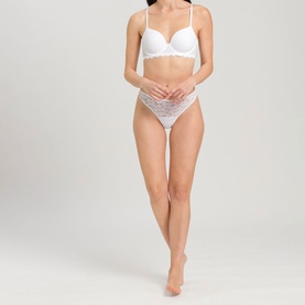 Moments Lace Thong