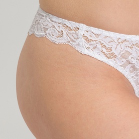 Moments Lace Thong