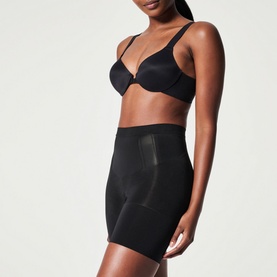 SPANXsculpt&trade; OnCore Mid-Thigh Shorts