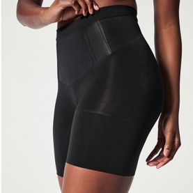 SPANXsculpt&trade; OnCore Mid-Thigh Shorts
