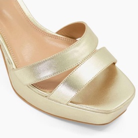 Molten Leather Block Heels