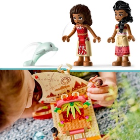 Moana's Wayfinding Boat