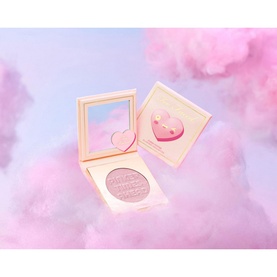 Cheek Popper Blushing Highlighter