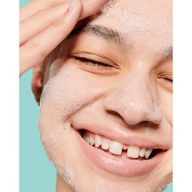 Pore-Purifying Foaming Cleanser